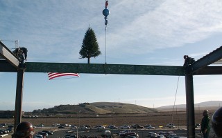 GALLERY-KGH_Topping_out_Dec_2012_008